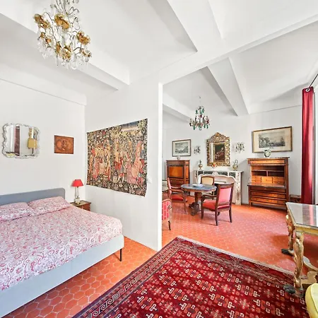 Appartamento Entre Art Et Histoire - Escapade Elegante