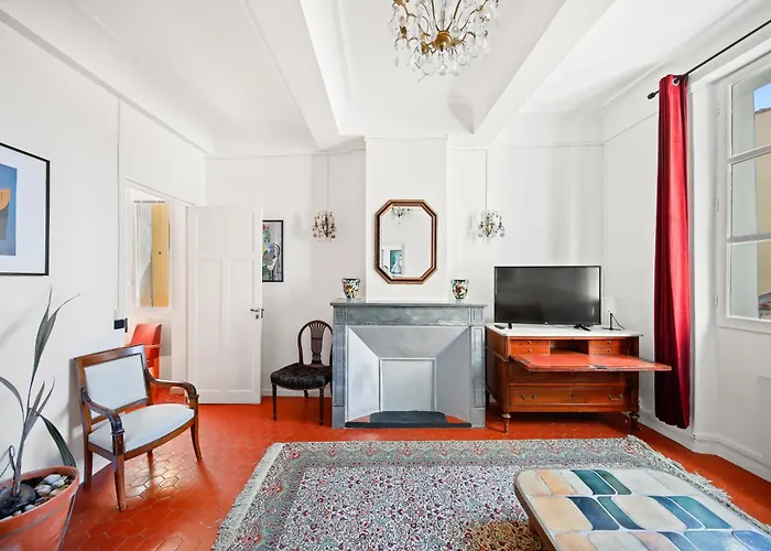 Entre Art Et Histoire - Escapade Elegante Lejlighed Hyères